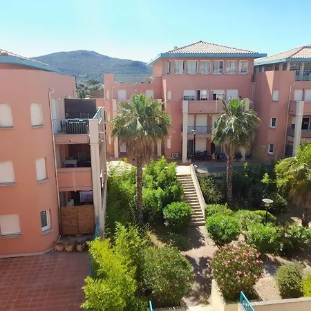 Magnifique T1 Bis Entierement Climatise Sur Le Port De Plaisance Apartamento Porto-Vecchio (Corsica)