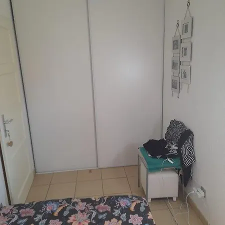 Magnifique T1 Bis Entierement Climatise Sur Le Port De Plaisance Apartamento